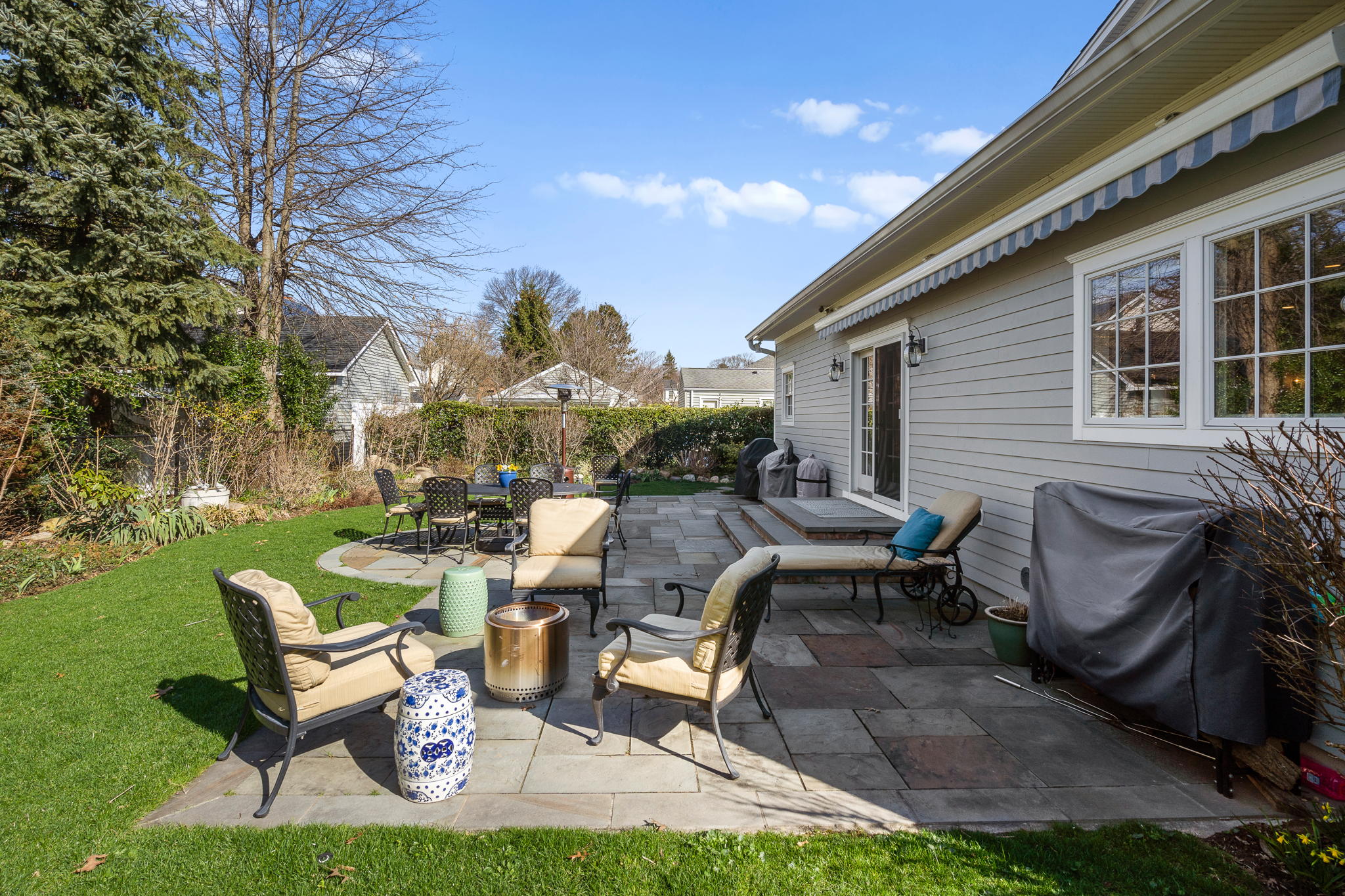 50 S 5th St, Locust Valley, NY 11560, USA Photo 27