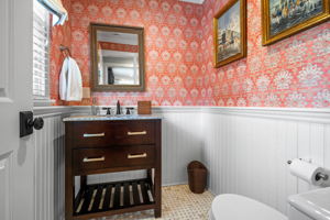 50 S 5th St, Locust Valley, NY 11560, USA Photo 16