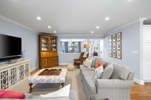 50 S 5th St, Locust Valley, NY 11560, USA Photo 10