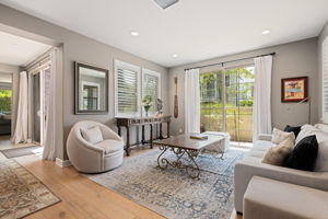 05 - Living Room