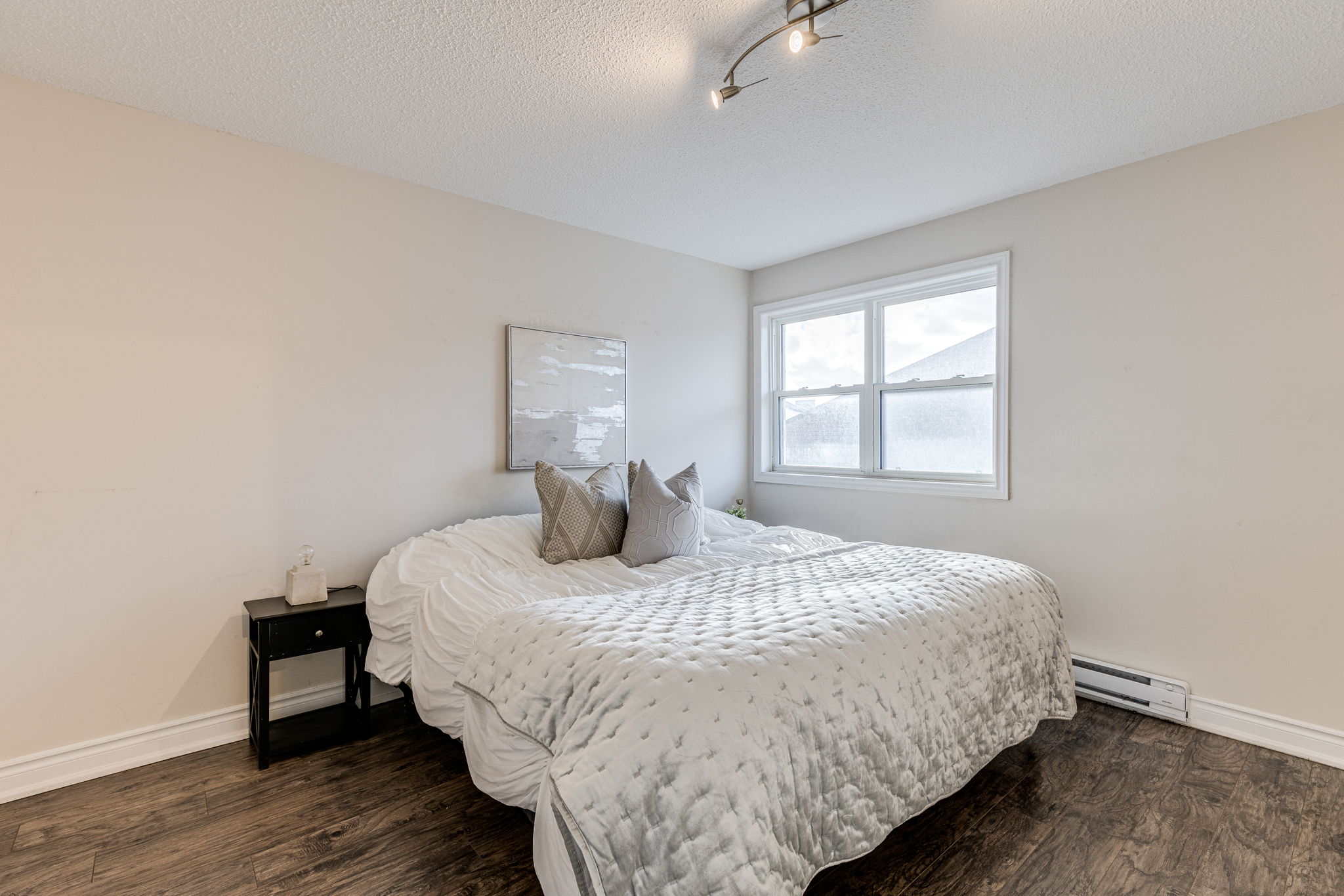 Toronto property showcase — delivered property photograph 16