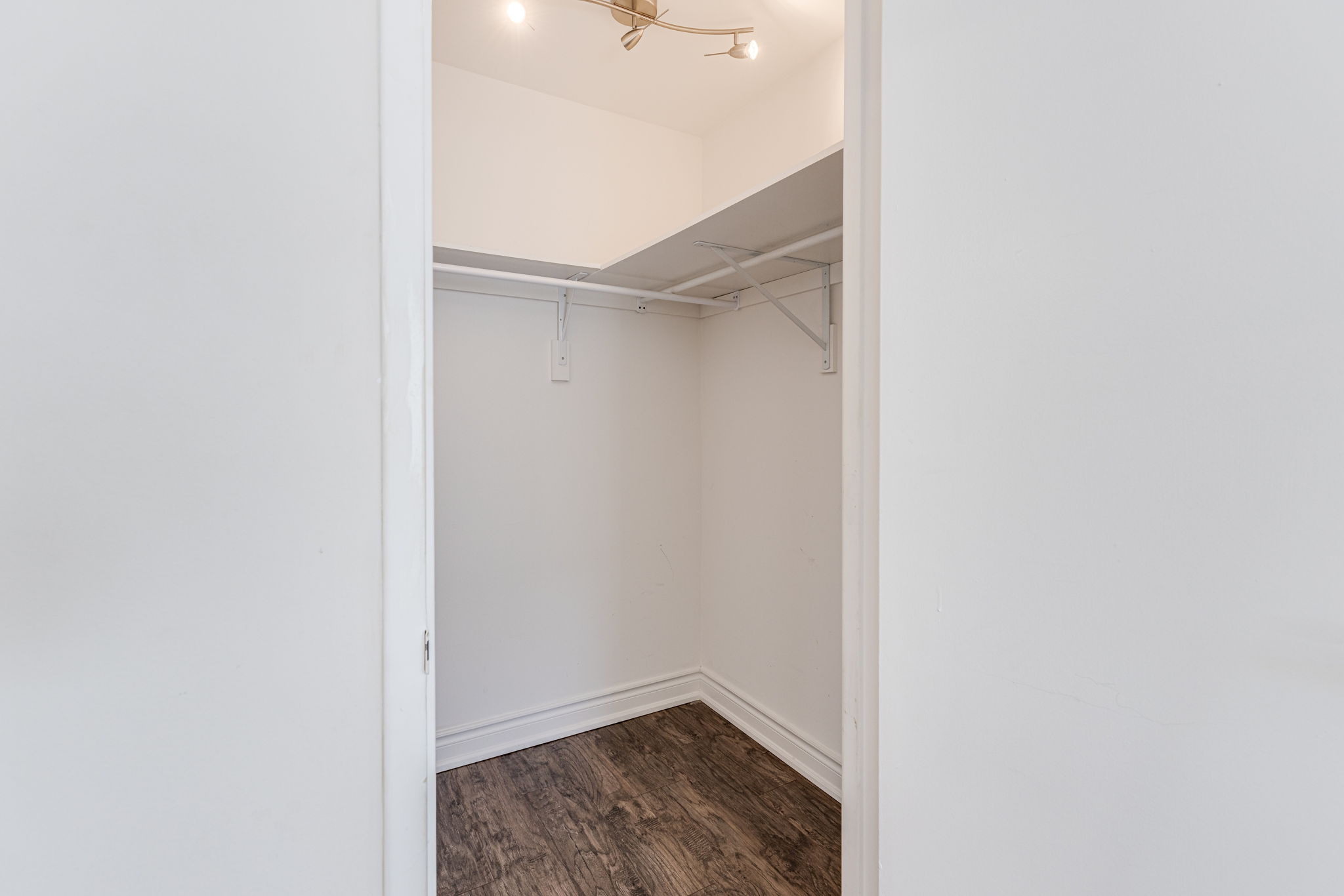 Toronto property showcase — delivered property photograph 19