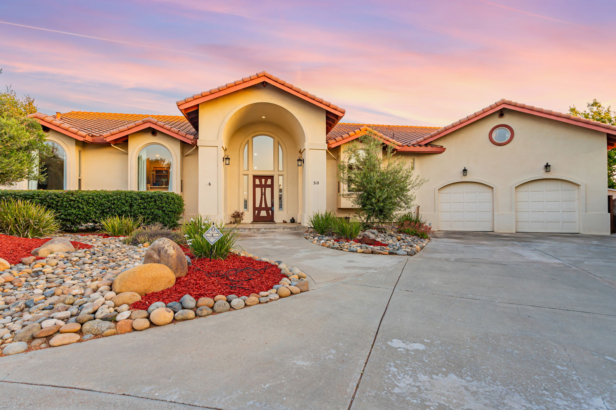 013_TWILIGHT_ 50 Schmidt Ct_