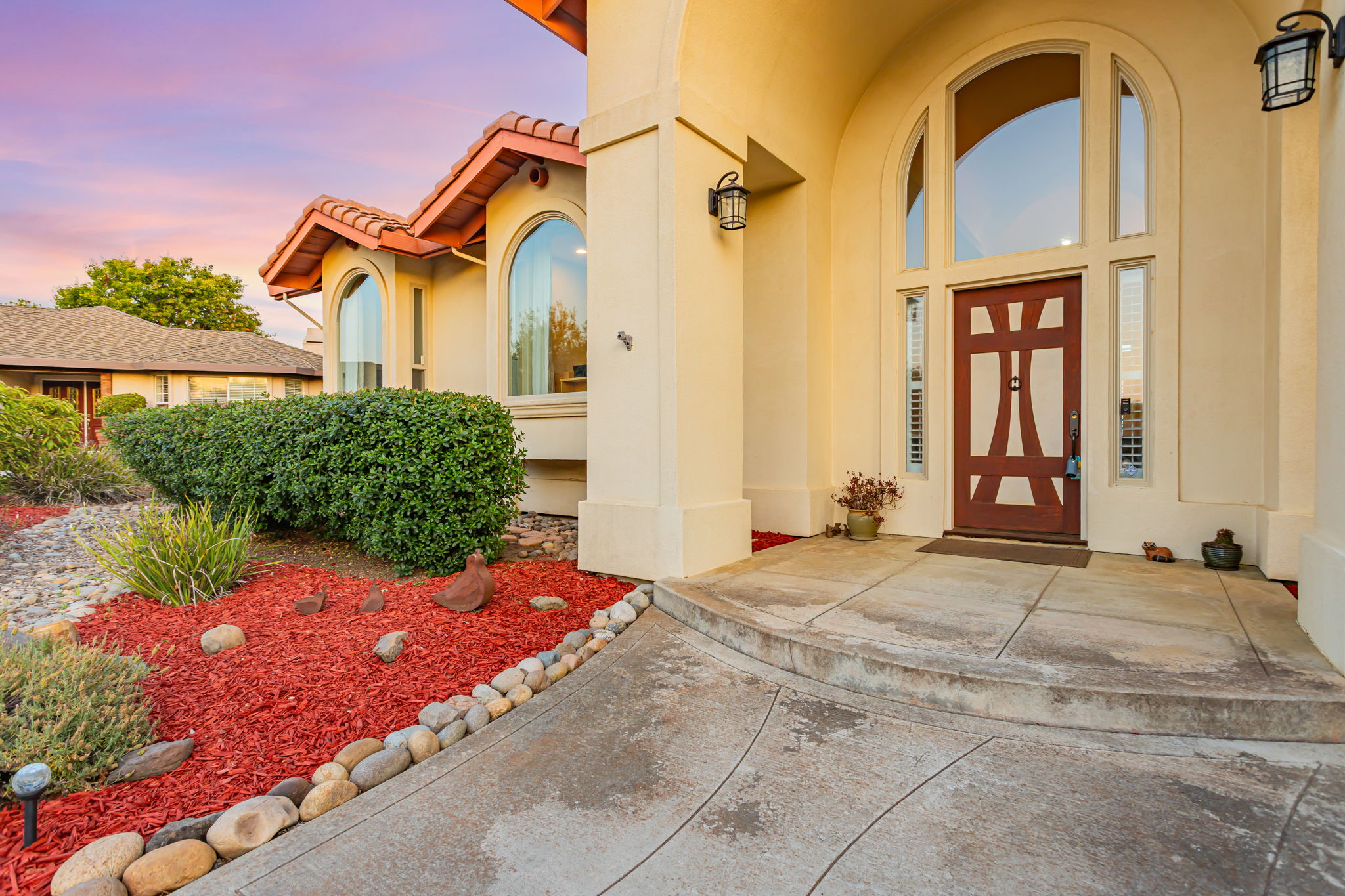 025_TWILIGHT_ 50 Schmidt Ct_