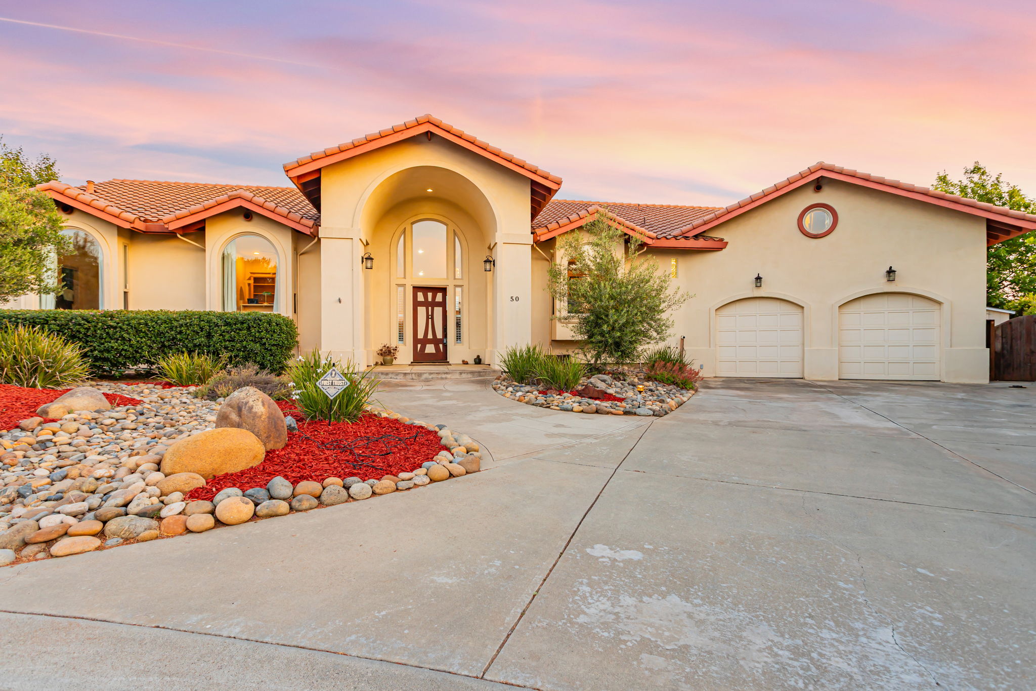 032_TWILIGHT_ 50 Schmidt Ct_