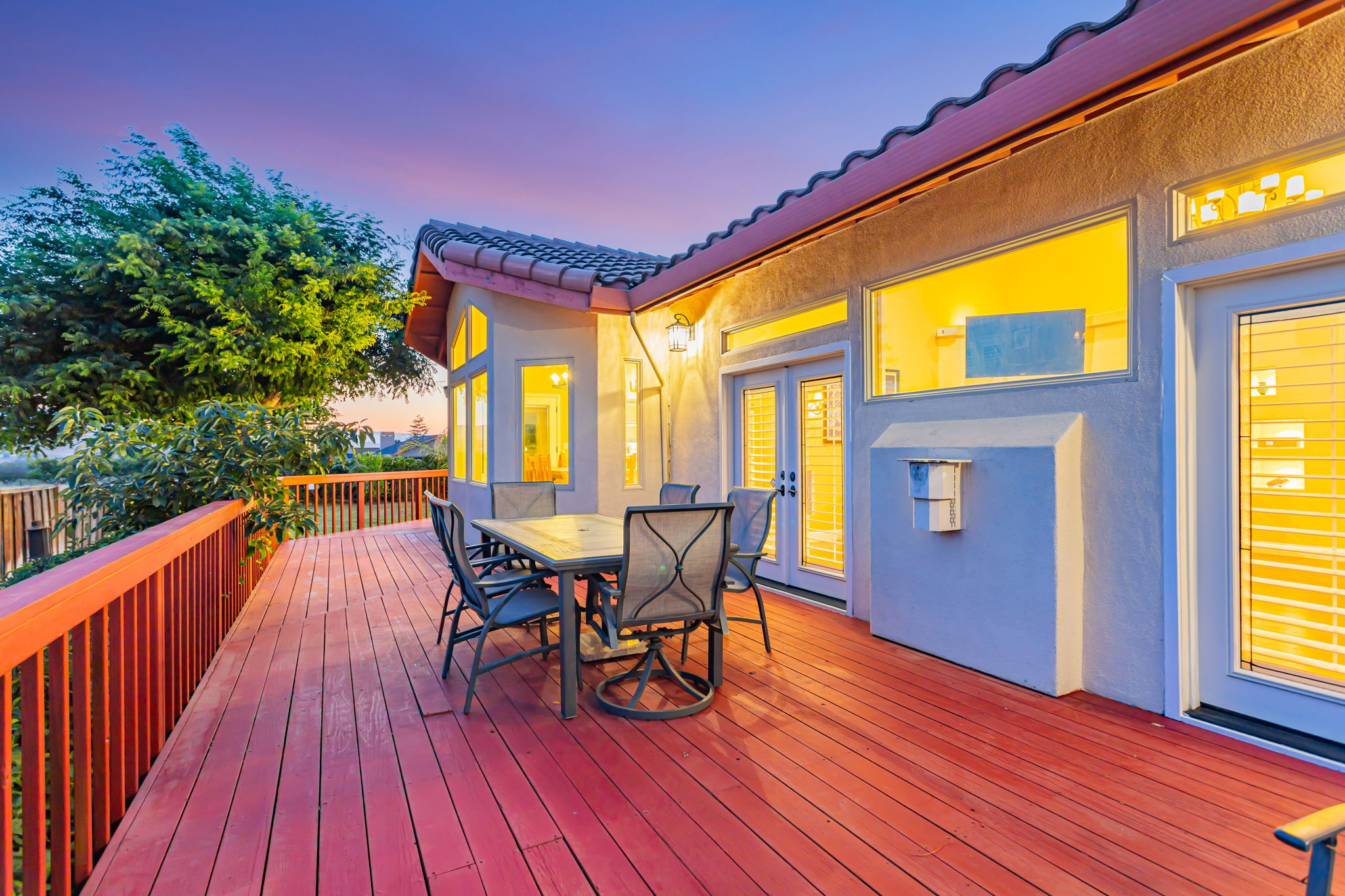 067_TWILIGHT_ 50 Schmidt Ct_