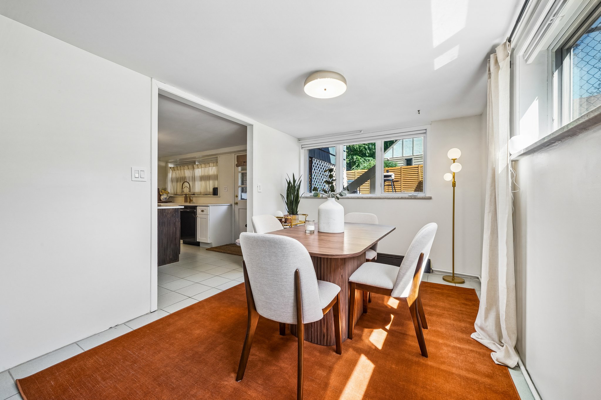 Dining At Lower Level