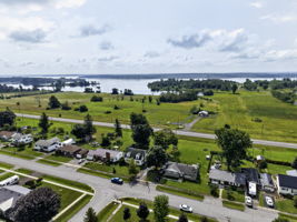  Photo 47
