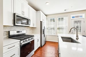 Sternadori Rd-S1909-018.jpg