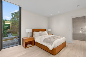 Photo 106