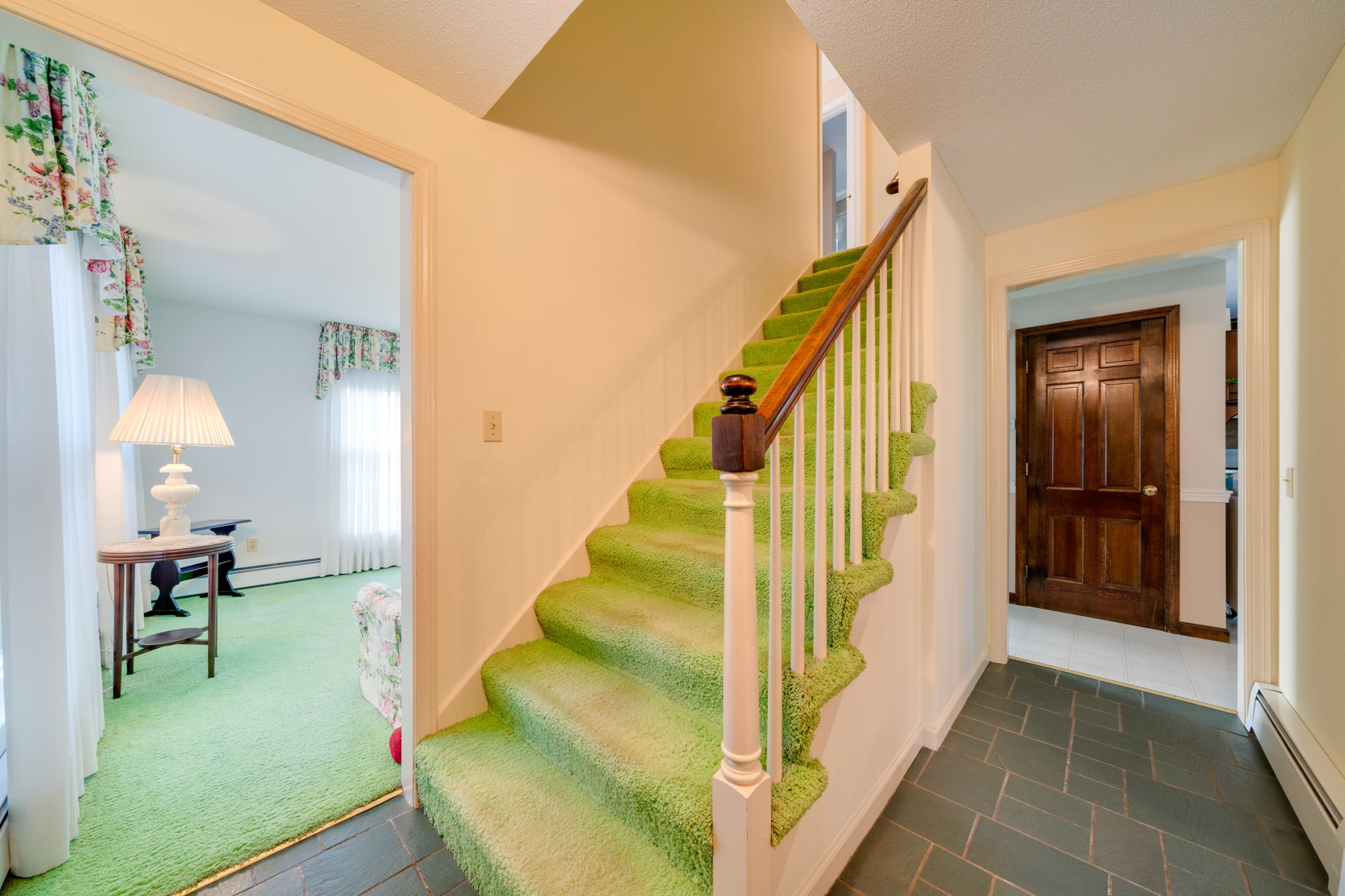  50 Valley Dr, Berlin, CT 06037, US Photo 2