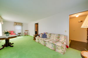  50 Valley Dr, Berlin, CT 06037, US Photo 3