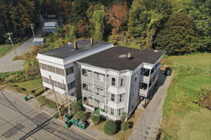  Photo 0