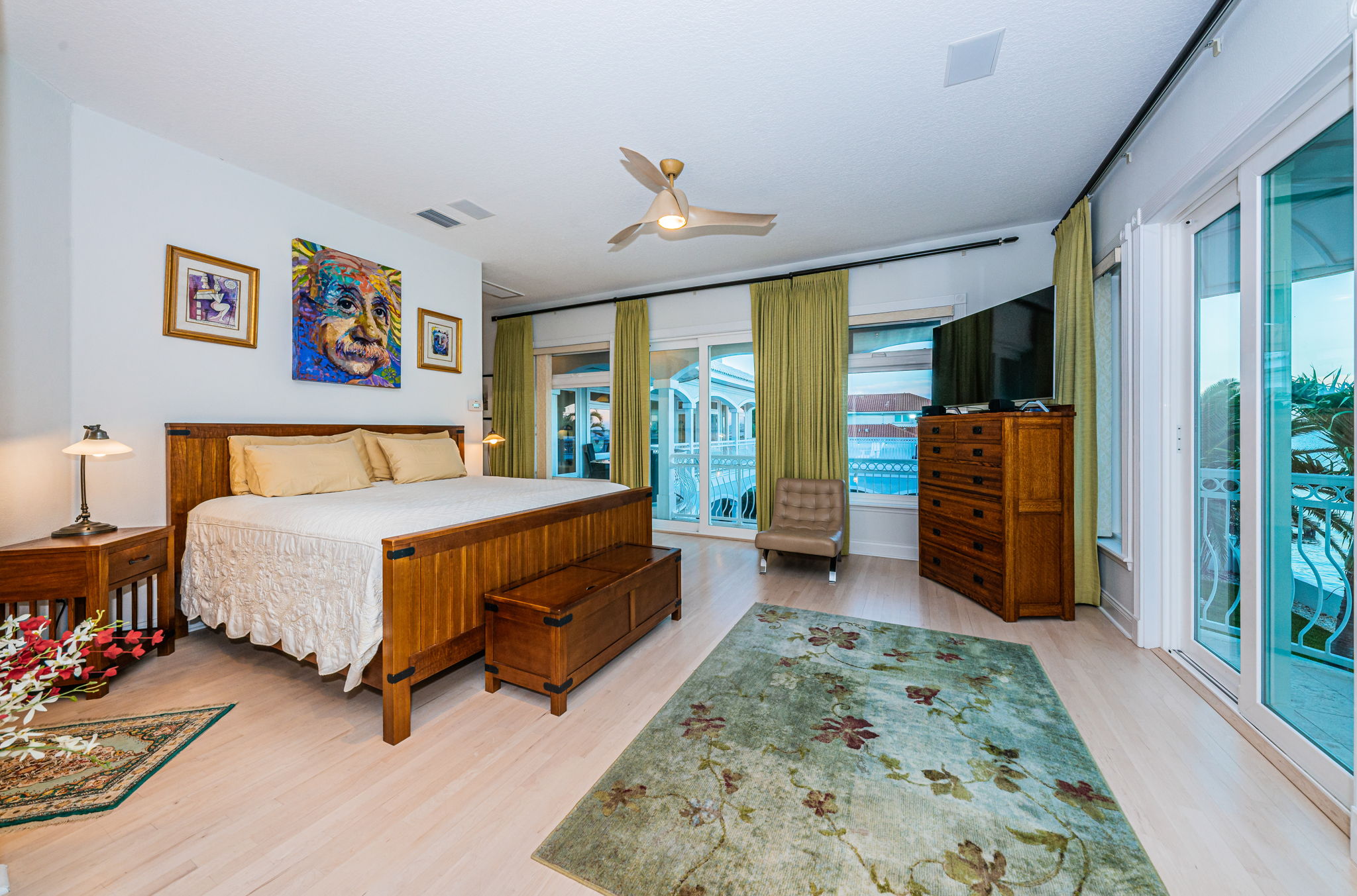 Master Bedroom1g