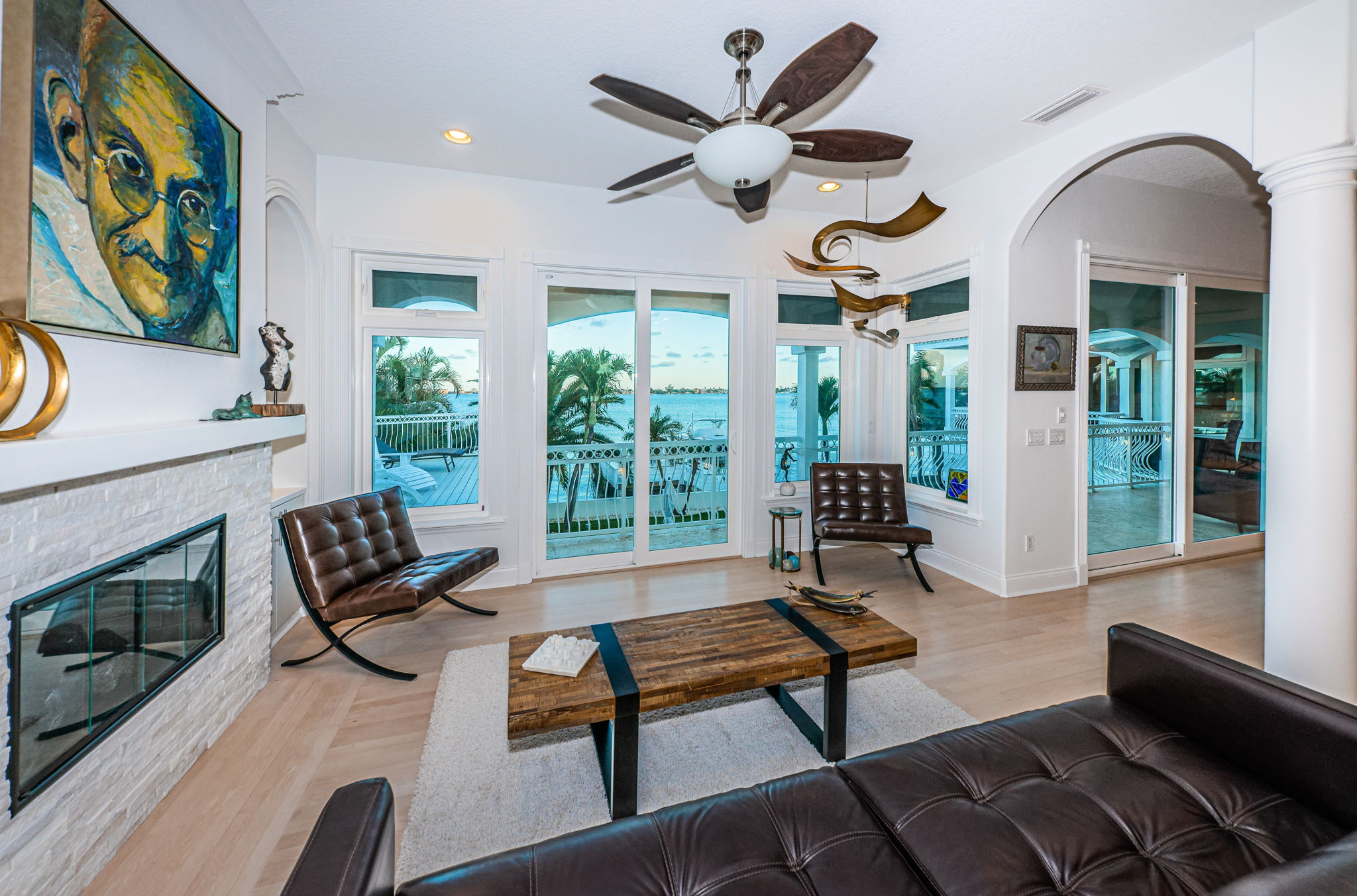 Family Room4