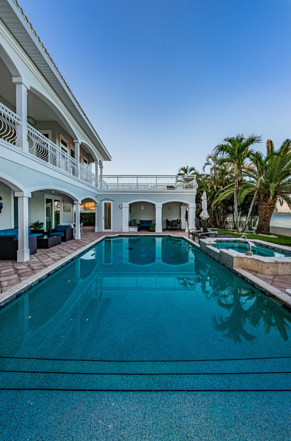 Pool9
