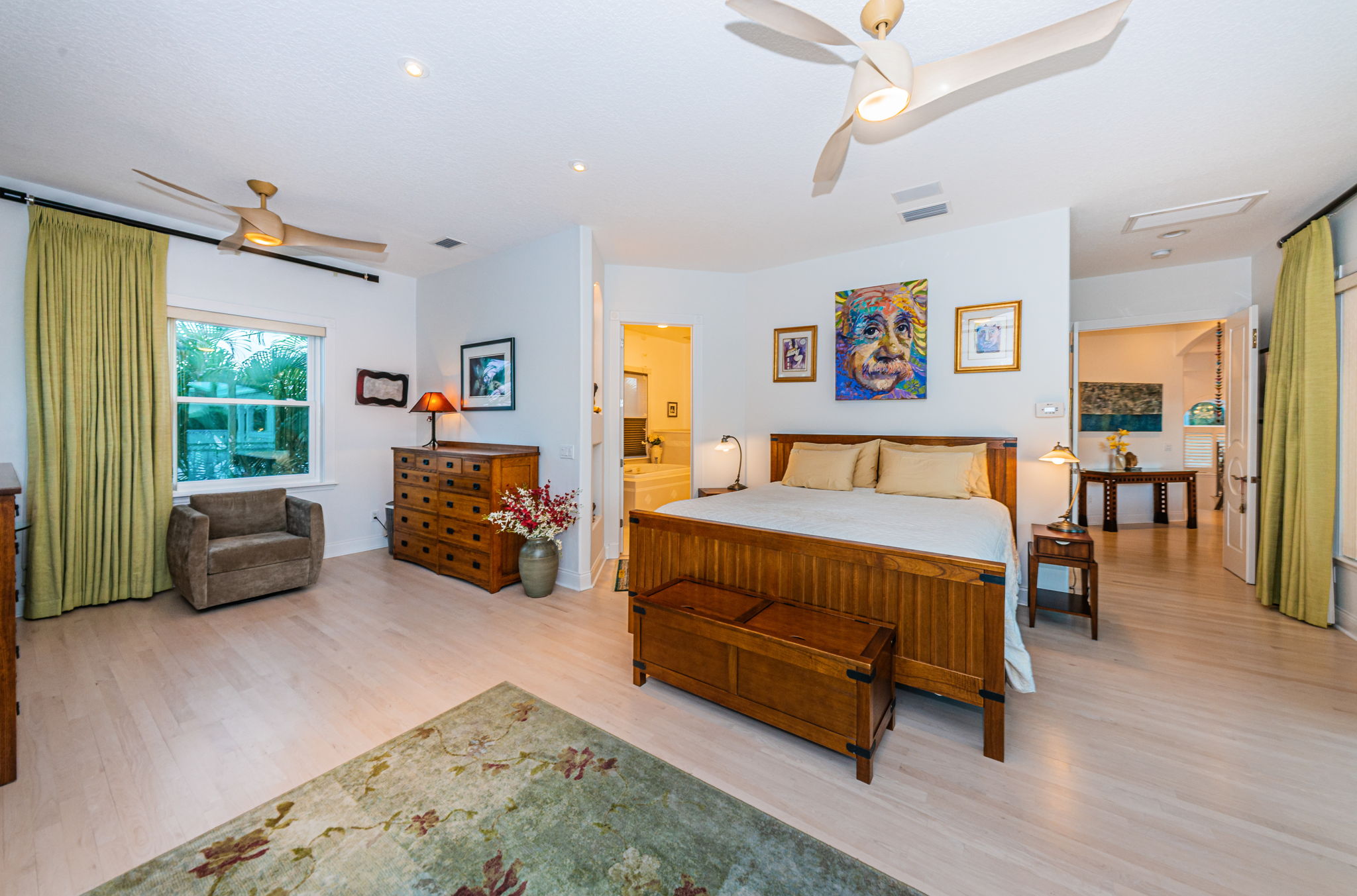 Master Bedroom1h