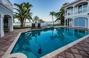 Pool1
