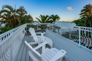 Sundeck Balcony3