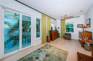 Master Bedroom1b-2