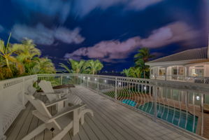 Sun Deck Balcony20