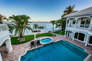 Balcony View4