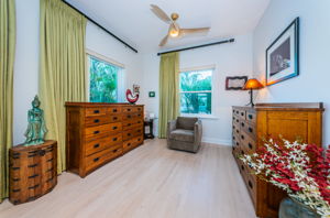 Master Bedroom1c