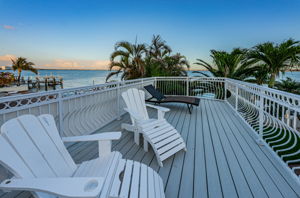 Sundeck Balcony2