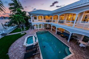 Sundeck Balcony View10