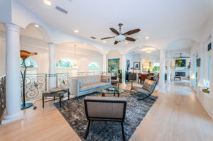 Living Room4-3