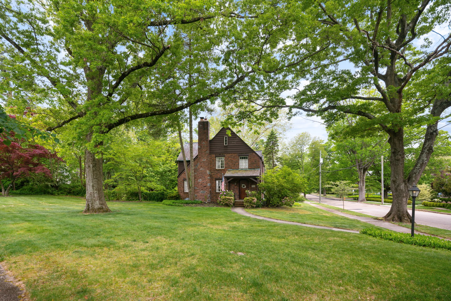 500 Chews Landing Rd, Haddonfield, NJ 08033 PLUSH Image Corporation