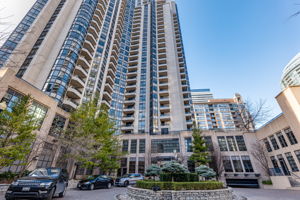 500 Doris ave Unit 819, North York ON