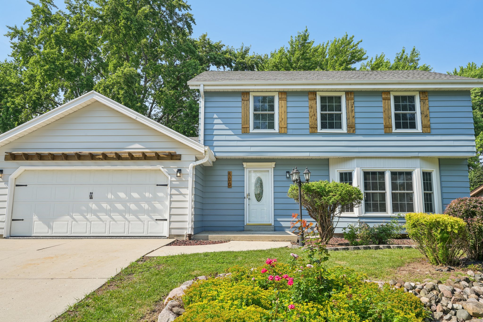 E Arthur Dr-S0807-004.jpg