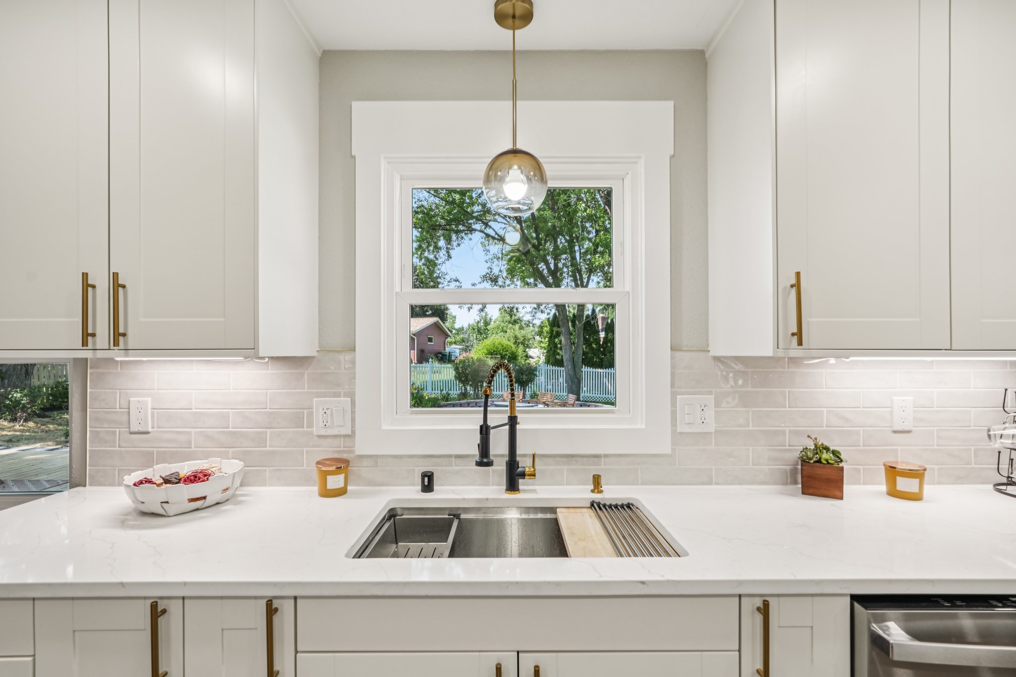 E Arthur Dr-S0807-041.jpg