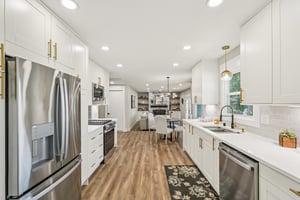 E Arthur Dr-S0807-036.jpg