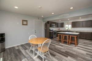 05-Dining Room