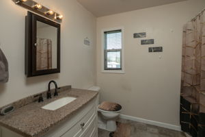 16-Bathroom Main