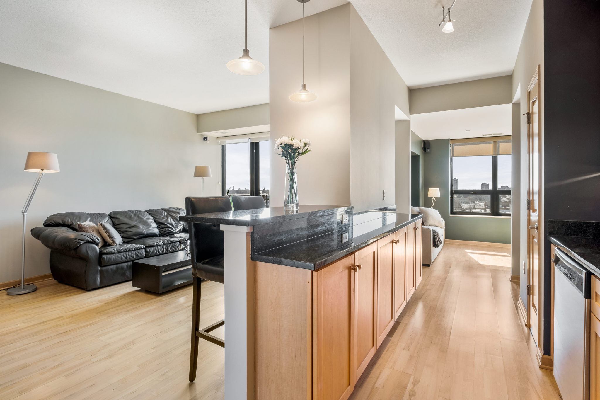 500 E Grant St, Minneapolis, MN 55404, USA Photo 8