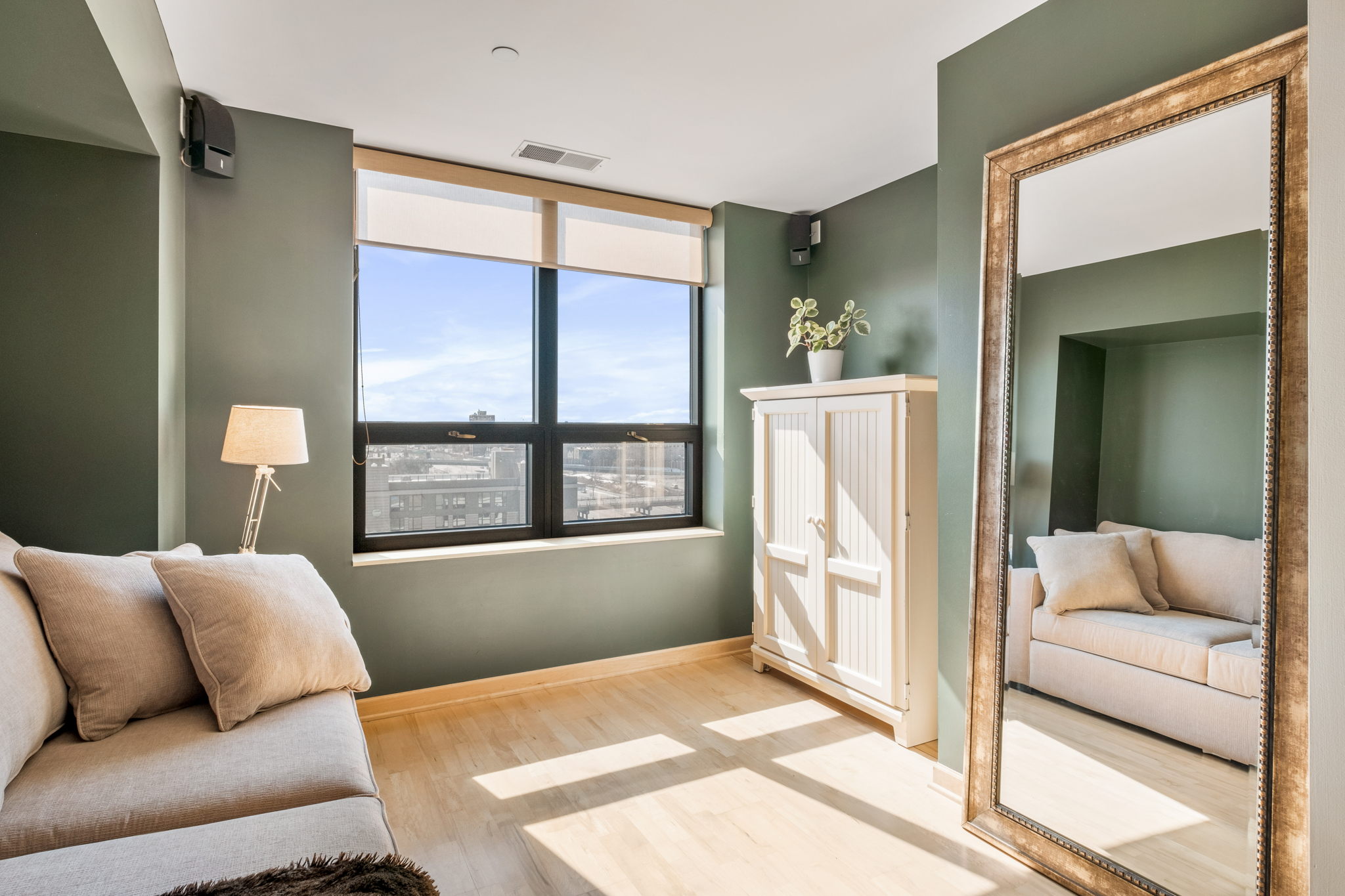 500 E Grant St, Minneapolis, MN 55404, USA Photo 10