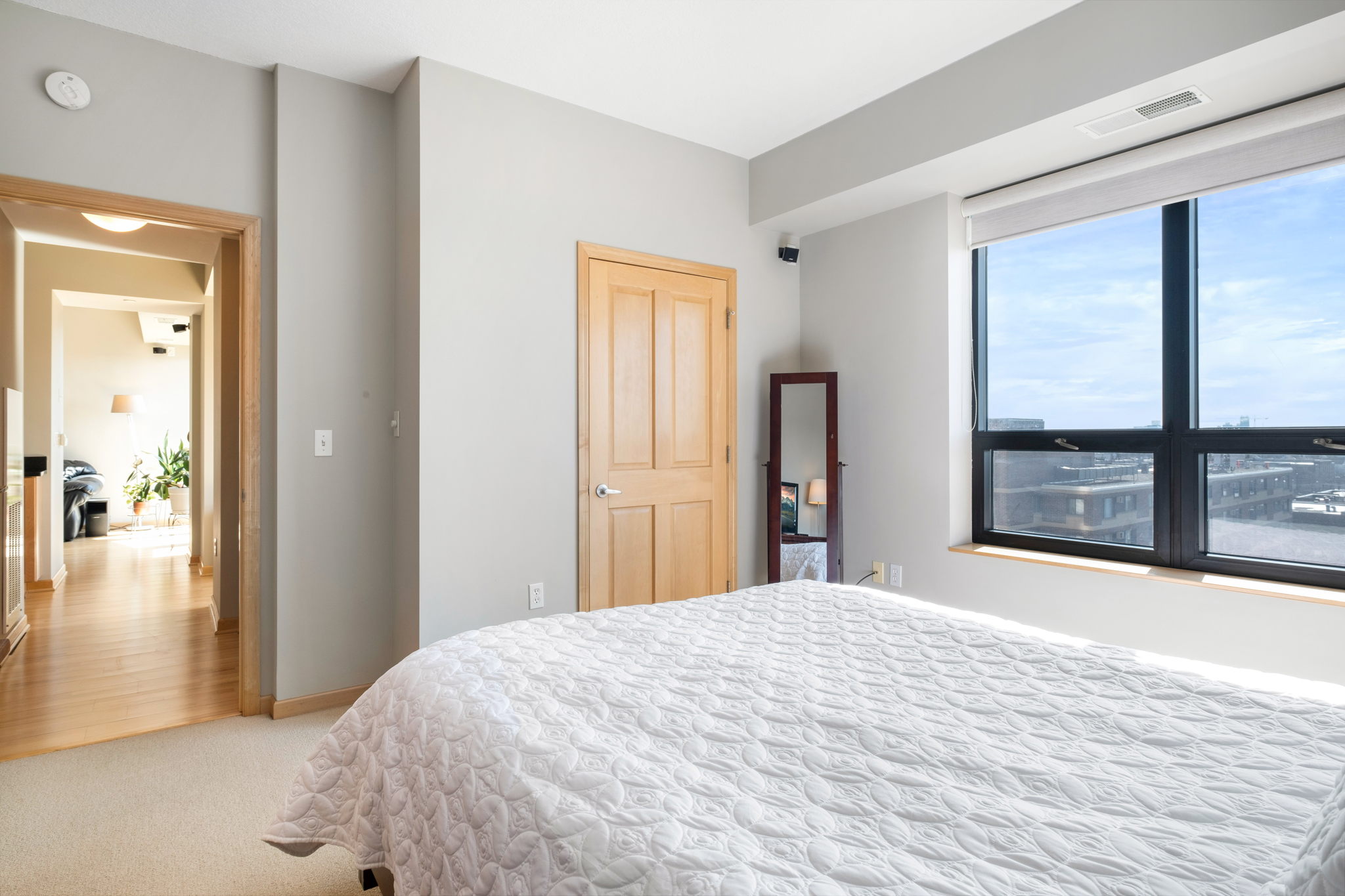 500 E Grant St, Minneapolis, MN 55404, USA Photo 14