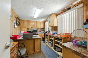  Photo 33