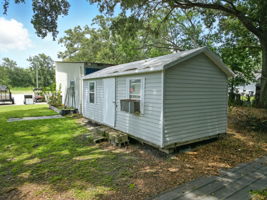  Photo 44
