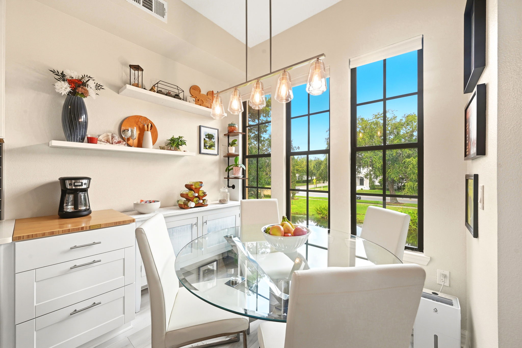 Breakfast Nook