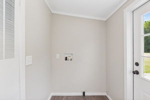  Photo 30