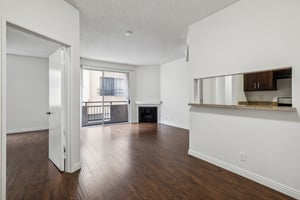 S Catalina St-003.jpg