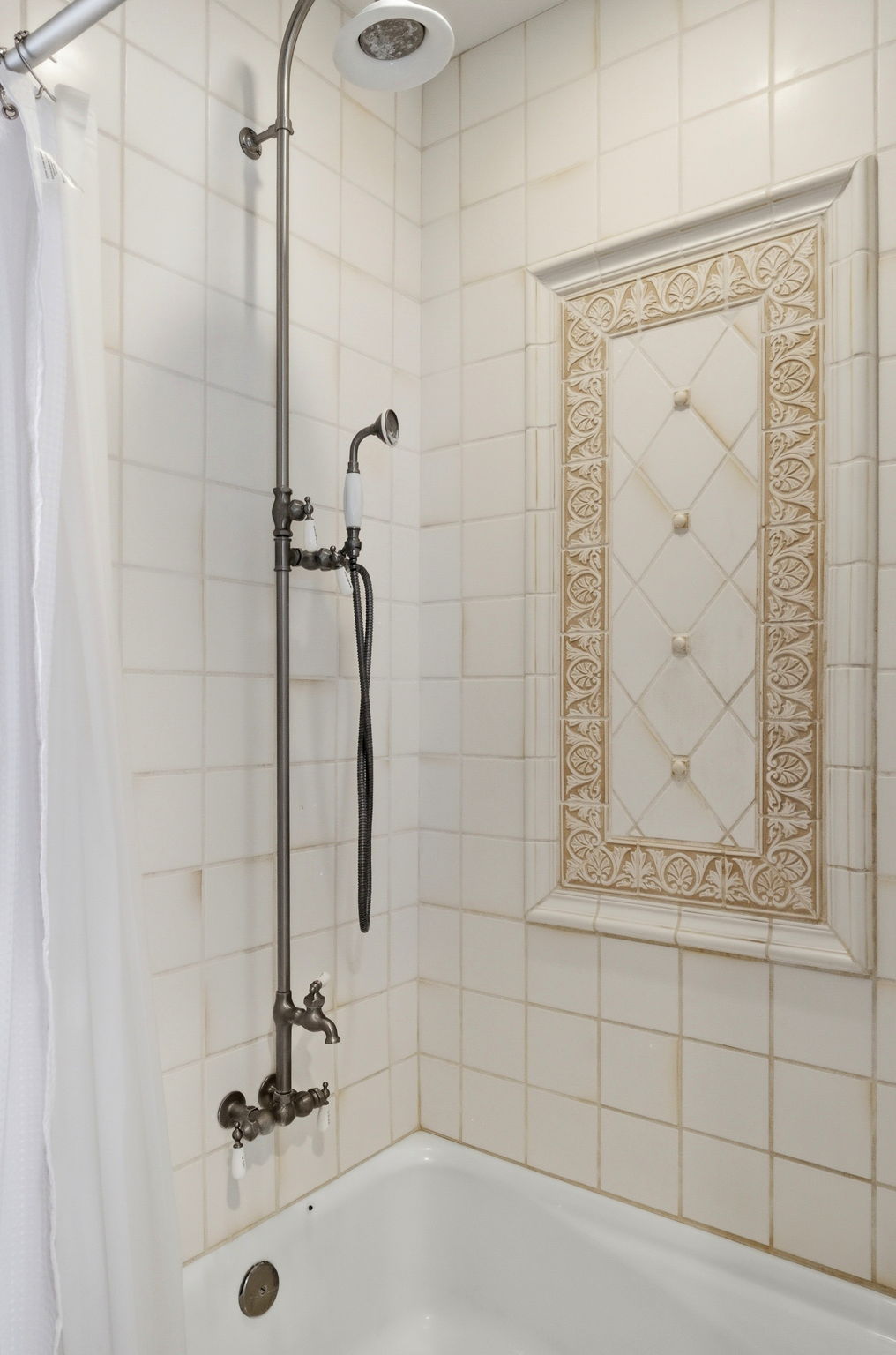 Bathroom 3-2