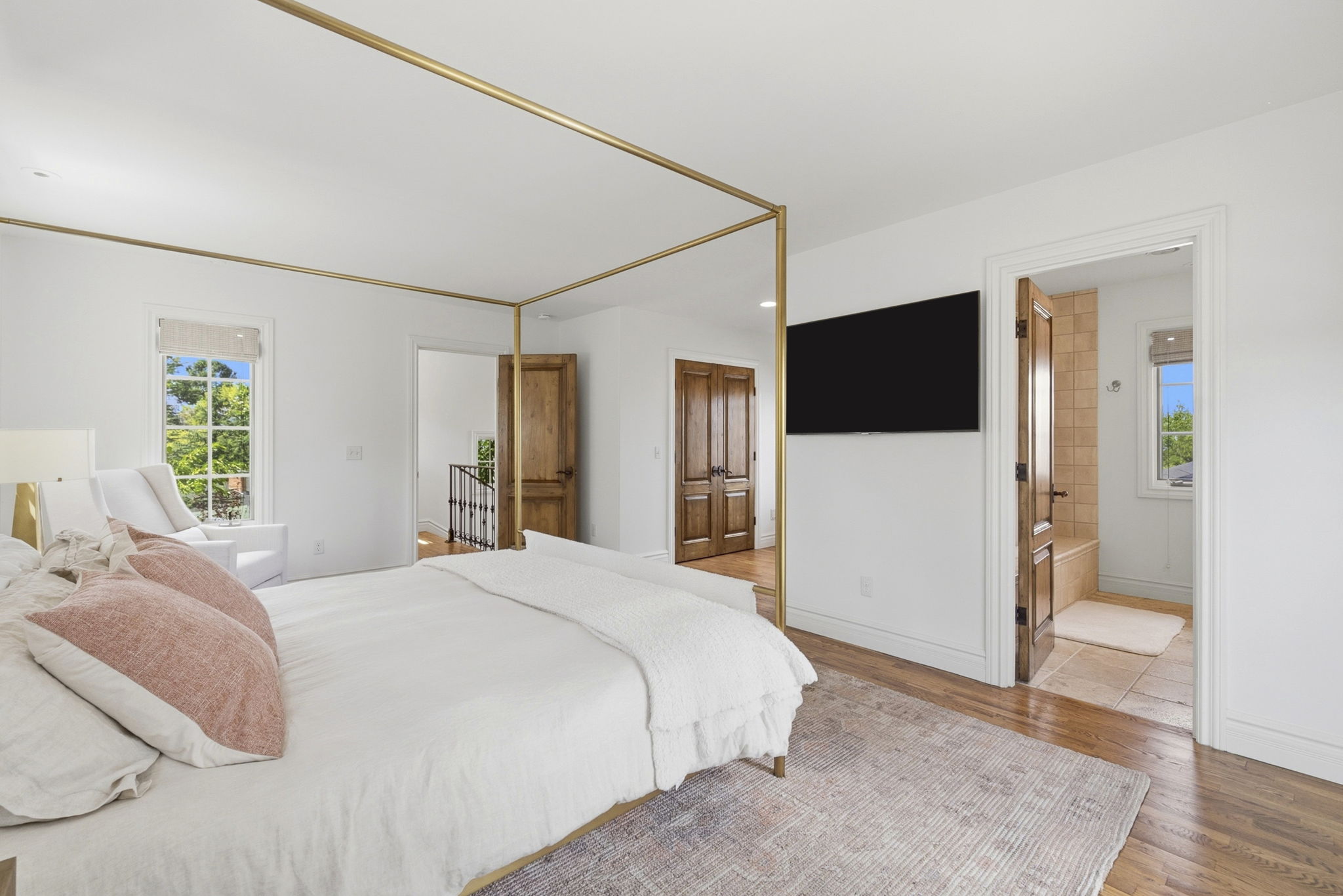 Bedroom 2-2
