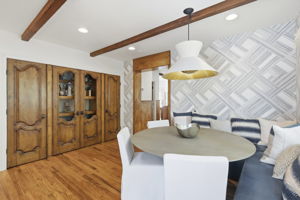 Breakfast Nook 2