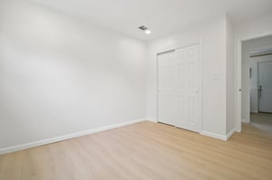VMD008.jpg