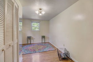 Sorrells Cove Rd-022